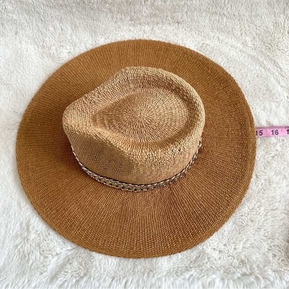 NEW!!! Women straw hat with gold chain - Picture 4 of 5